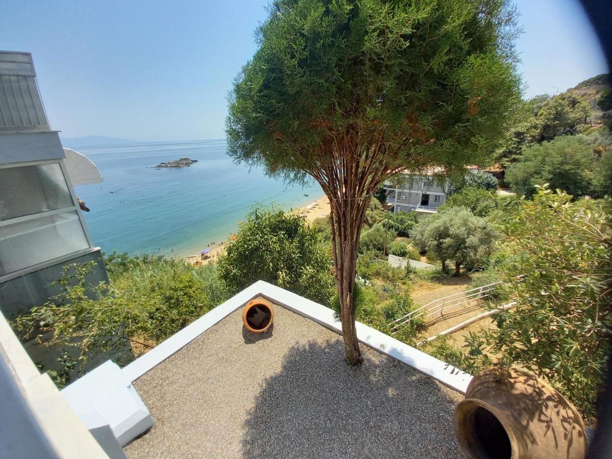 Apartament Balcony By The Sea PalaiónTsiflíkion Zewnętrze zdjęcie