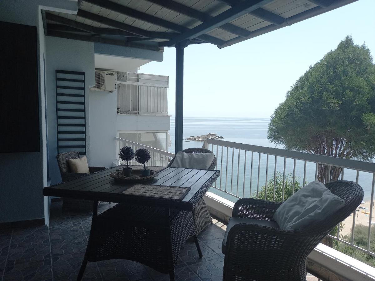 Apartament Balcony By The Sea PalaiónTsiflíkion Zewnętrze zdjęcie