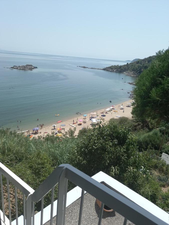 Apartament Balcony By The Sea PalaiónTsiflíkion Zewnętrze zdjęcie